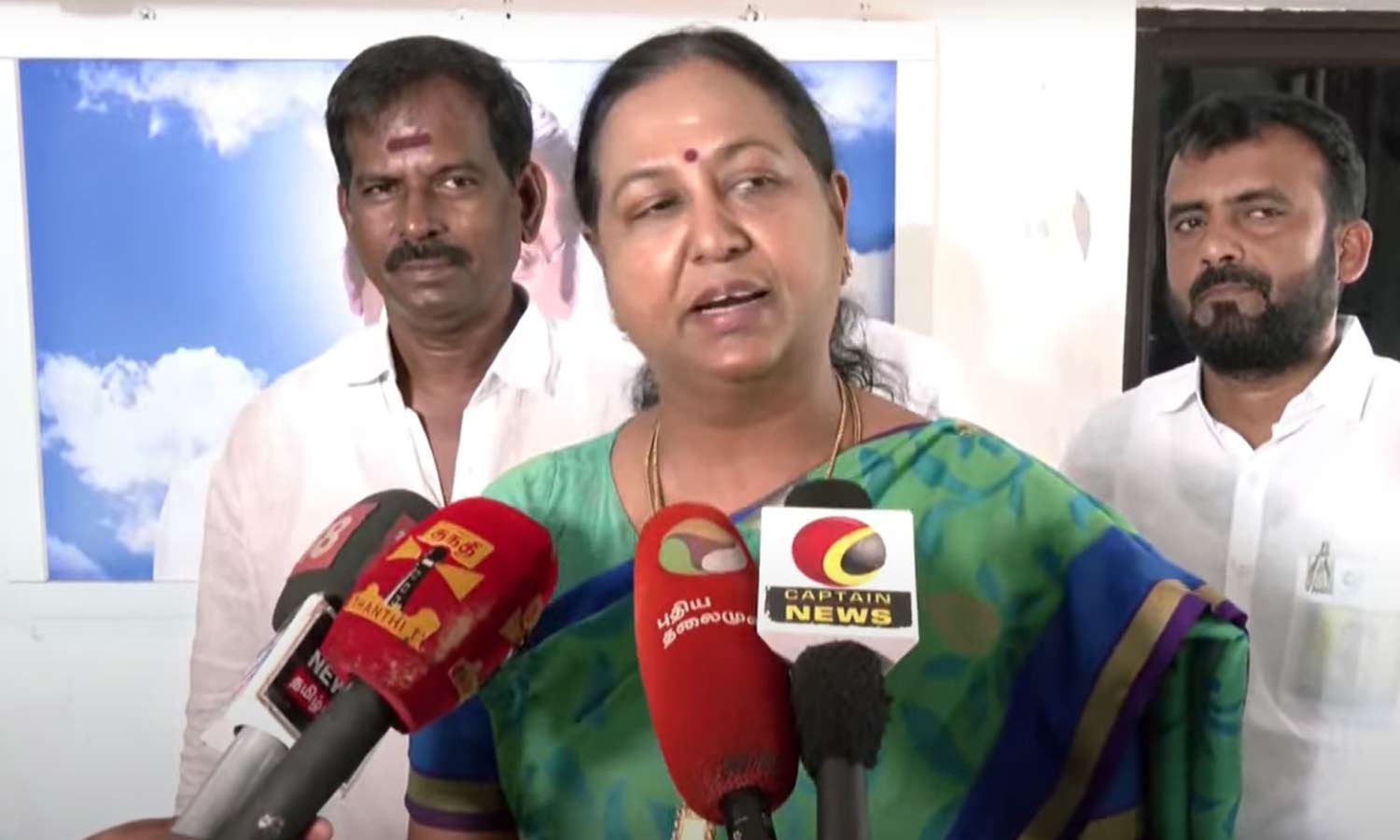 பொறுமை கடலினும் பெரிது, காத்திருப்போம்: மாநிலங்களவை சீட் ஒதுக்கீடு கேள்விக்கு பிரேமலதா விஜயகாந்த் பதில்..! பொறுமை கடலினும் பெரிது, காத்திருப்போம்: மாநிலங்களவை சீட் ஒதுக்கீடு கேள்விக்கு பிரேமலதா விஜயகாந்த் பதில்..!