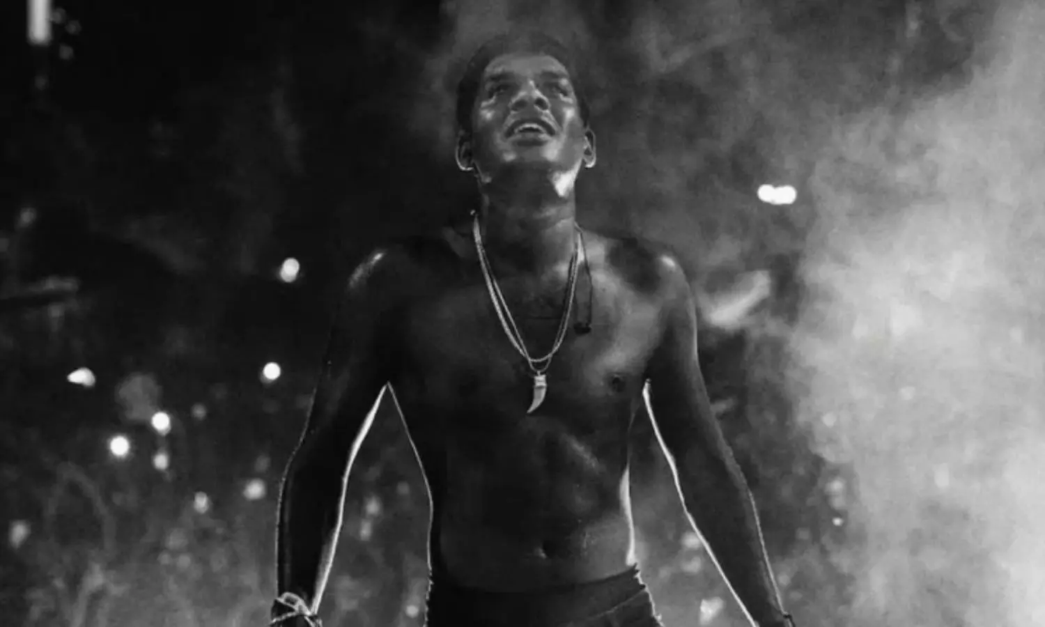 கேரளாவின் புதிய குரல்: வைரலாகும் மலையாள ராப் பாடகர்.. யார் இந்த வேடன்? - சர்ச்சையாவது ஏன்?