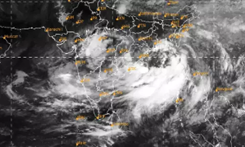 வங்கக்கடலில் உருவான குறைந்த காற்றழுத்த தாழ்வு பகுதி ஆழ்ந்த காற்றழுத்த தாழ்வு பகுதியாக வலுப்பெற்றது