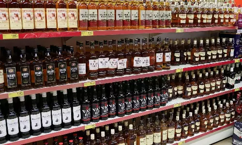 புதுச்சேரியில் மதுபானங்களின் விலை உயர்வு