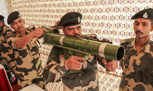 ஆபரேஷன் சிந்தூர் தாக்குதலில் பாகிஸ்தானின் 72 ராணுவ நிலைகள் அழிப்பு- இந்தியா எல்லை பாதுகாப்புப்படை