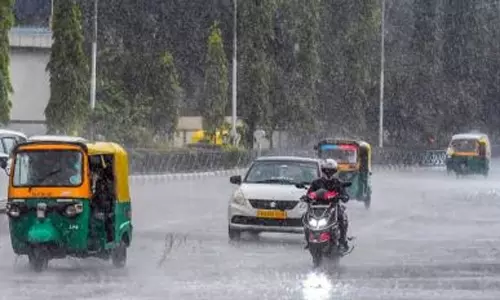 கர்நாடகாவில் கொட்டி வரும் தொடர் மழை