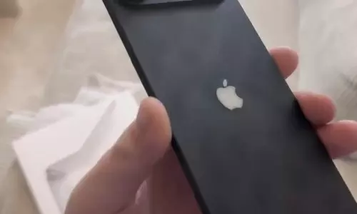 செப்டம்பரில் வெளியாகும் ஐபோன் 17 ஏர் - லீக் ஆன புது அம்சங்கள்