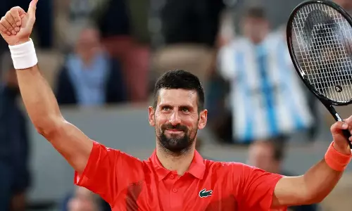 பிரெஞ்சு ஓபன் டென்னிஸ்: 3வது சுற்றுக்கு முன்னேறிய ஜோகோவிச், ரூப்லெவ்