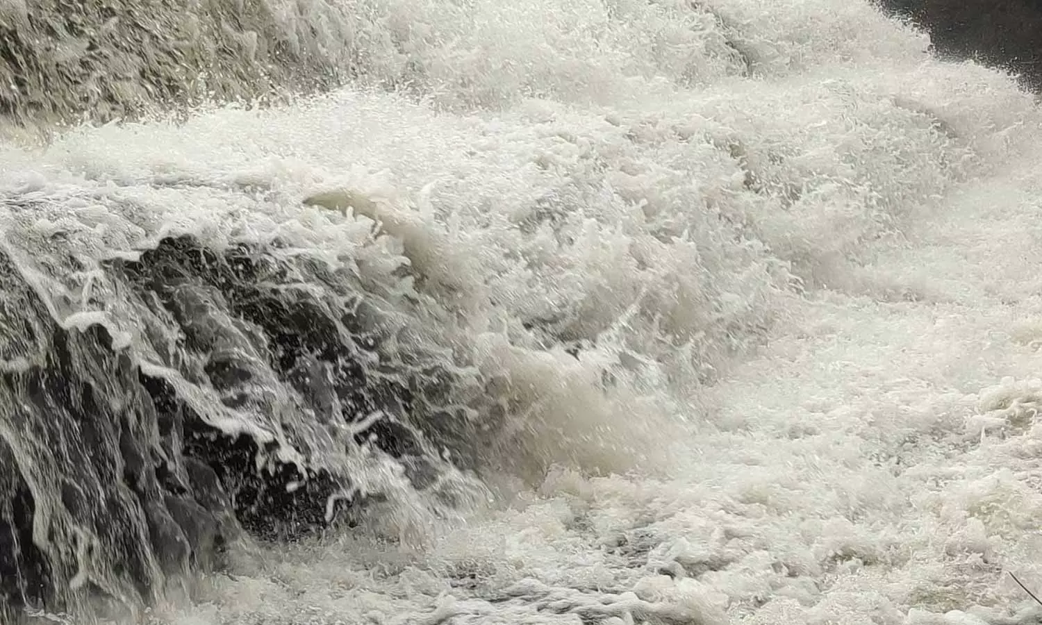 முல்லை பெரியாறு அணையின் நீர்மட்டம் கிடுகிடு உயர்வு