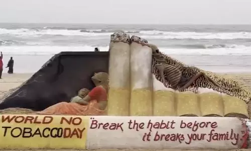 இன்று புகையிலை எதிர்ப்பு தினம்: விழிப்புணர்வு ஏற்படுத்திய மணல் சிற்ப கலைஞர்