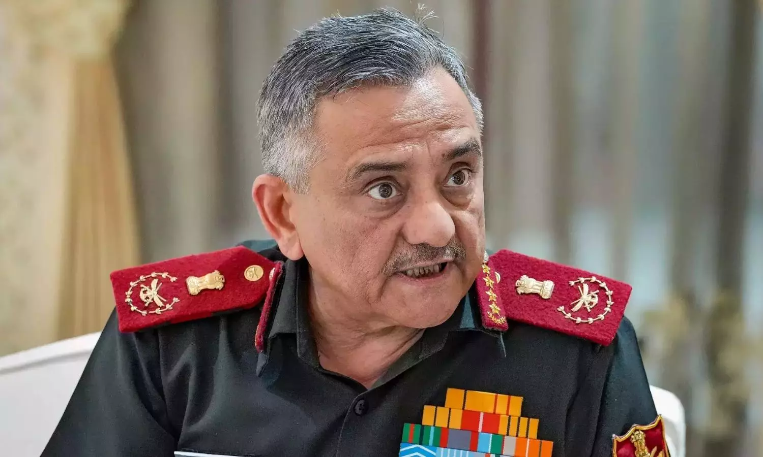 நாங்கள் செய்த தவறு.. பாகிஸ்தான் மோதலில் இந்திய போர் விமானங்கள் இழப்பை ஒப்புக்கொண்ட முப்படைத் தலைமை தளபதி நாங்கள் செய்த தவறு.. பாகிஸ்தான் மோதலில் இந்திய போர் விமானங்கள் இழப்பை ஒப்புக்கொண்ட முப்படைத் தலைமை தளபதி