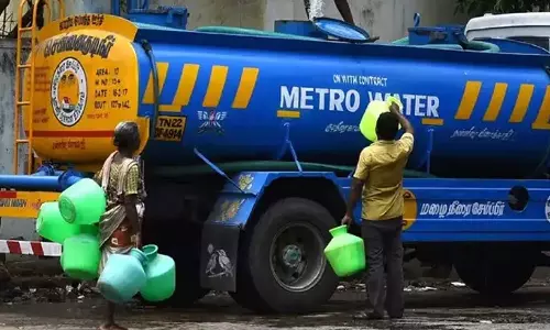 மெட்ரோ குடிநீர் லாரி உரிமையாளர்கள் வேலைநிறுத்தம்- தண்ணீர் தட்டுப்பாடு ஏற்படும் அபாயம்