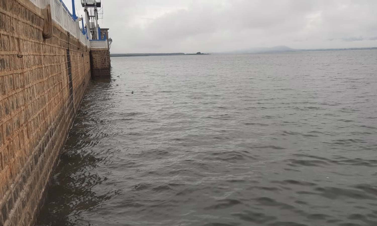 முல்லைப்பெரியாறு அணையில் கூடுதல் தண்ணீர் திறப்பால் வைகை அணை நீர்மட்டம் உயர்வு