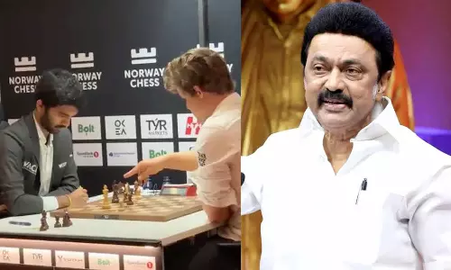 உலக சாம்பியனை வீழ்த்திய தமிழக வீரர் குகேஷ்-க்கு முதலமைச்சர் வாழ்த்து