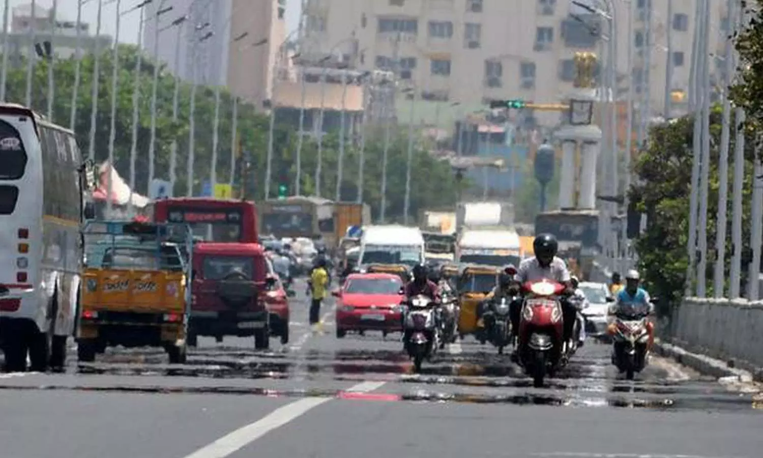 சென்னை மக்களை இன்று வறுத்தெடுத்த கொடூர வெயில்