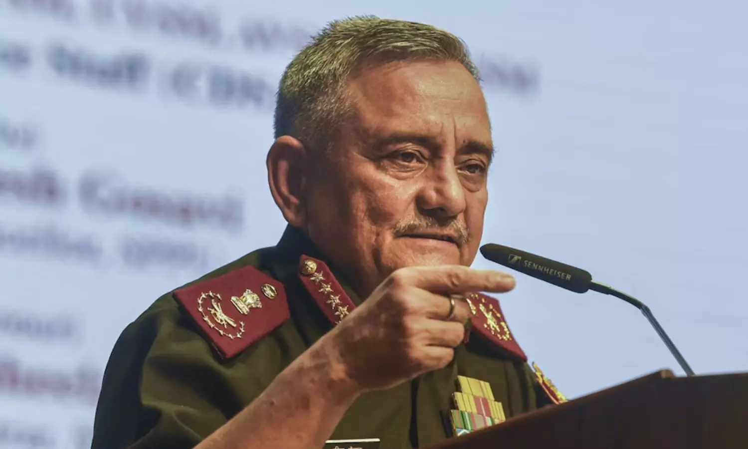 எத்தனை விக்கெட் என்பதைவிட யார் வென்றார்கள் என்பதே முக்கியம் - போர் விமான இழப்பு பற்றி முப்படைத் தளபதி