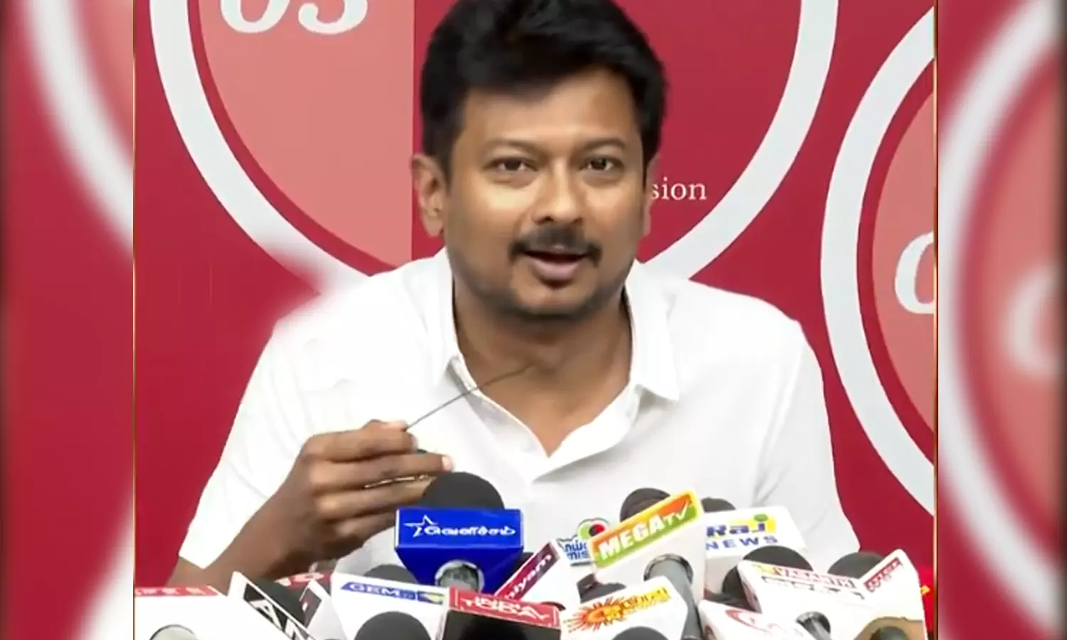 அரசு அலுவலகங்களில் முதற்கட்டமாக தொடங்கும் தூய்மை மிஷன் திட்டம்- துணை முதலமைச்சர்