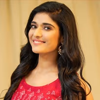 ஷாலி நிவேகாஸ்