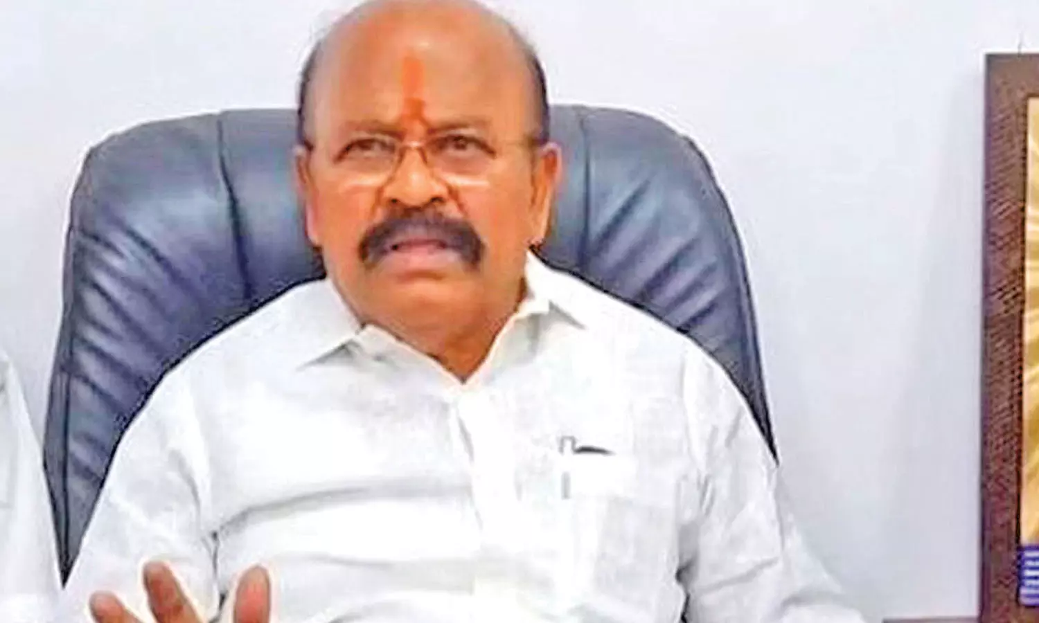 9 அமாவாசைகளில் தி.மு.க. அரசின் நாடகம் முடிவுக்கு வந்துவிடும்- பொள்ளாச்சி ஜெயராமன்