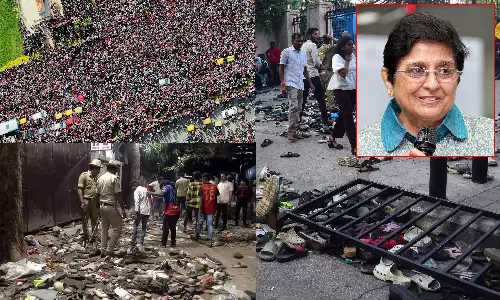 பெங்களூரு கூட்ட நெரிசலில் 11 பேர் பலி: போலீஸ் கமிஷனர் சஸ்பெண்ட் நியாயமற்றது- கிரண் பேடி