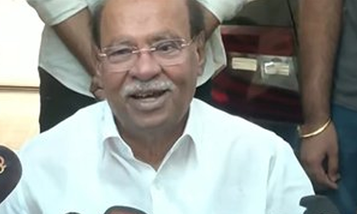 விரைவில் நல்ல செய்தி வரும்- ராமதாஸ் விரைவில் நல்ல செய்தி வரும்- ராமதாஸ்