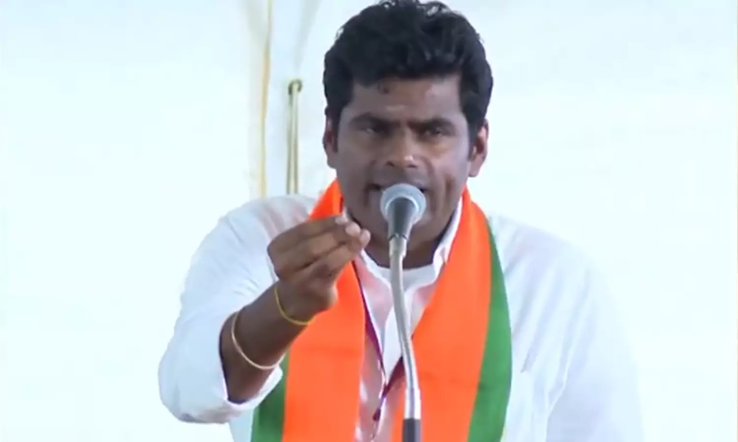 2026ல் ஆட்சி மாற்றத்தை ஏற்படுத்த அமித் ஷா வந்துள்ளார்- அண்ணாமலை 2026ல் ஆட்சி மாற்றத்தை ஏற்படுத்த அமித் ஷா வந்துள்ளார்- அண்ணாமலை