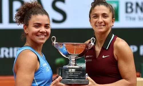 பிரெஞ்சு ஓபன்: பெண்கள் இரட்டையரில் சாம்பியன் பட்டம் வென்ற இத்தாலி ஜோடி