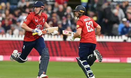 2வது போட்டியிலும் வெற்றி: வெஸ்ட் இண்டீசுக்கு எதிரான டி20தொடரை கைப்பற்றியது இங்கிலாந்து