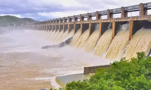 மேட்டூர் அணை நீர்மட்டம் 114 அடியை எட்டியது