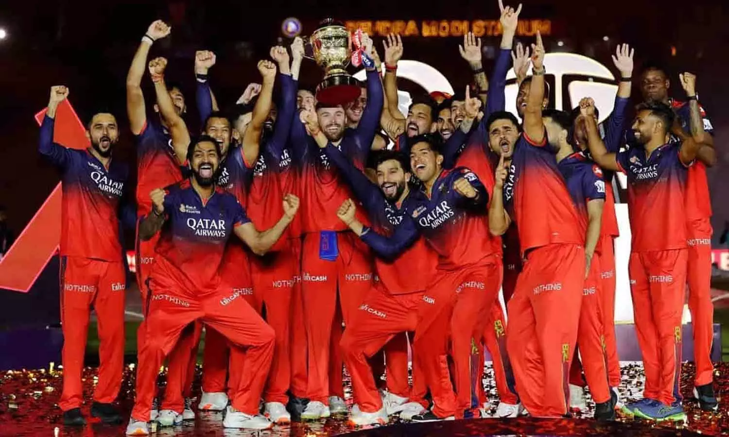 விற்பனைக்கு வரும் ஆர்சிபி அணி? ரசிகர்கள் அதிர்ச்சி