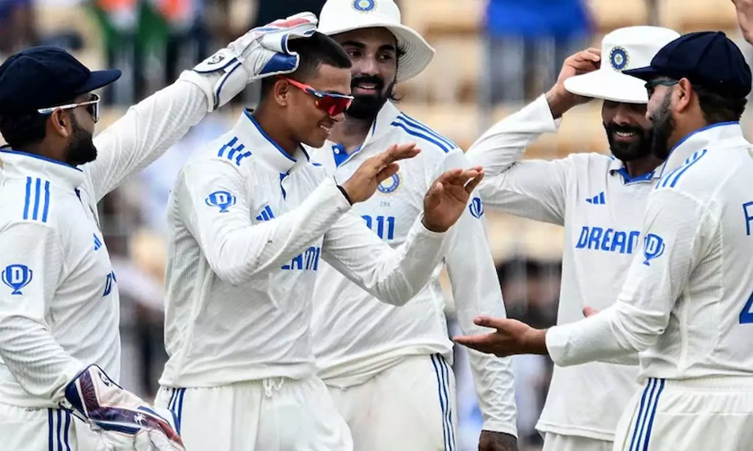 உலக டெஸ்ட் சாம்பியன்ஷிப் இறுதிப்போட்டிக்கு தகுதி பெறாவிட்டாலும் இந்திய அணிக்கு ரூ.12.33 கோடி பரிசு உலக டெஸ்ட் சாம்பியன்ஷிப் இறுதிப்போட்டிக்கு தகுதி பெறாவிட்டாலும் இந்திய அணிக்கு ரூ.12.33 கோடி பரிசு