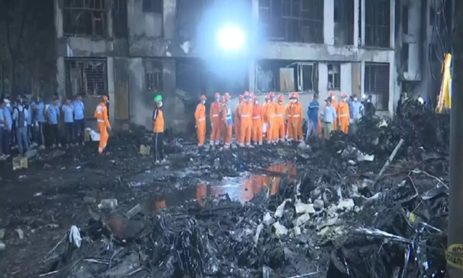 அகமதாபாத் விமான விபத்தில் 241 பேர் உயிரிழப்பு: ஏர் இந்தியா அறிக்கை