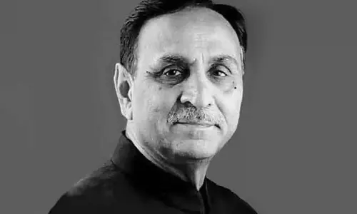 விபத்தில் சிக்கிய குஜராத் முன்னாள் முதல்வர் விஜய் ரூபானி உயிரிழந்தார்