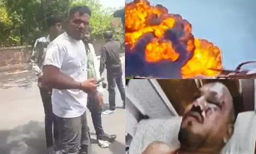 மரணத்தை வென்ற பயணி..! எமர்ஜென்சி வழியாக குதித்து உயிர் பிழைத்த அதிசயம்