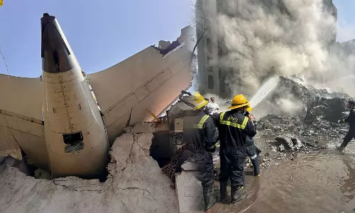 அகமதாபாத்தில் 2வது முறை.. நாட்டையே உலுக்கிய மிக மோசமான விமான  விபத்துகள் மீள் பார்வை!