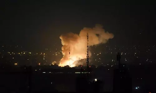 தெஹ்ரானில் குண்டு மழை.. ஈரான் மீது வான்வழித் தாக்குதலை தொடங்கிய இஸ்ரேல் - அதிகாலையில் பதற்றம்!