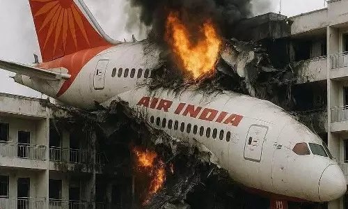 அகமதாபாத் விமான விபத்துக்கு நிபுணர்கள் கூறும் 5 காரணங்கள்...