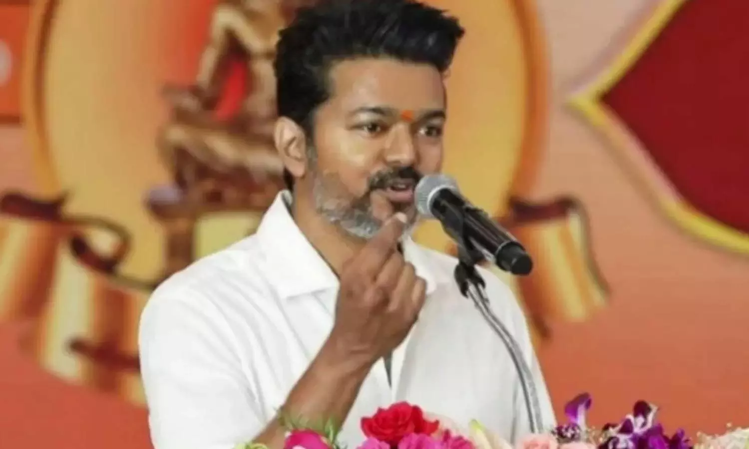 4-ம் கட்ட கல்வி விருது வழங்கும் விழா: த.வெ.க. தலைவர் விஜய் இன்று வழங்குகிறார் 4-ம் கட்ட கல்வி விருது வழங்கும் விழா: த.வெ.க. தலைவர் விஜய் இன்று வழங்குகிறார்