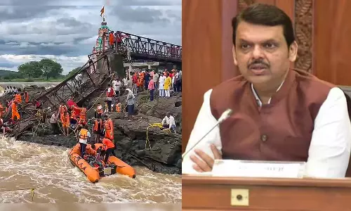 புனே பாலம் விபத்து- உயிரிழந்தவர்களின் குடும்பத்திற்கு ரூ.5 லட்சம் இழப்பீடு அறிவிப்பு