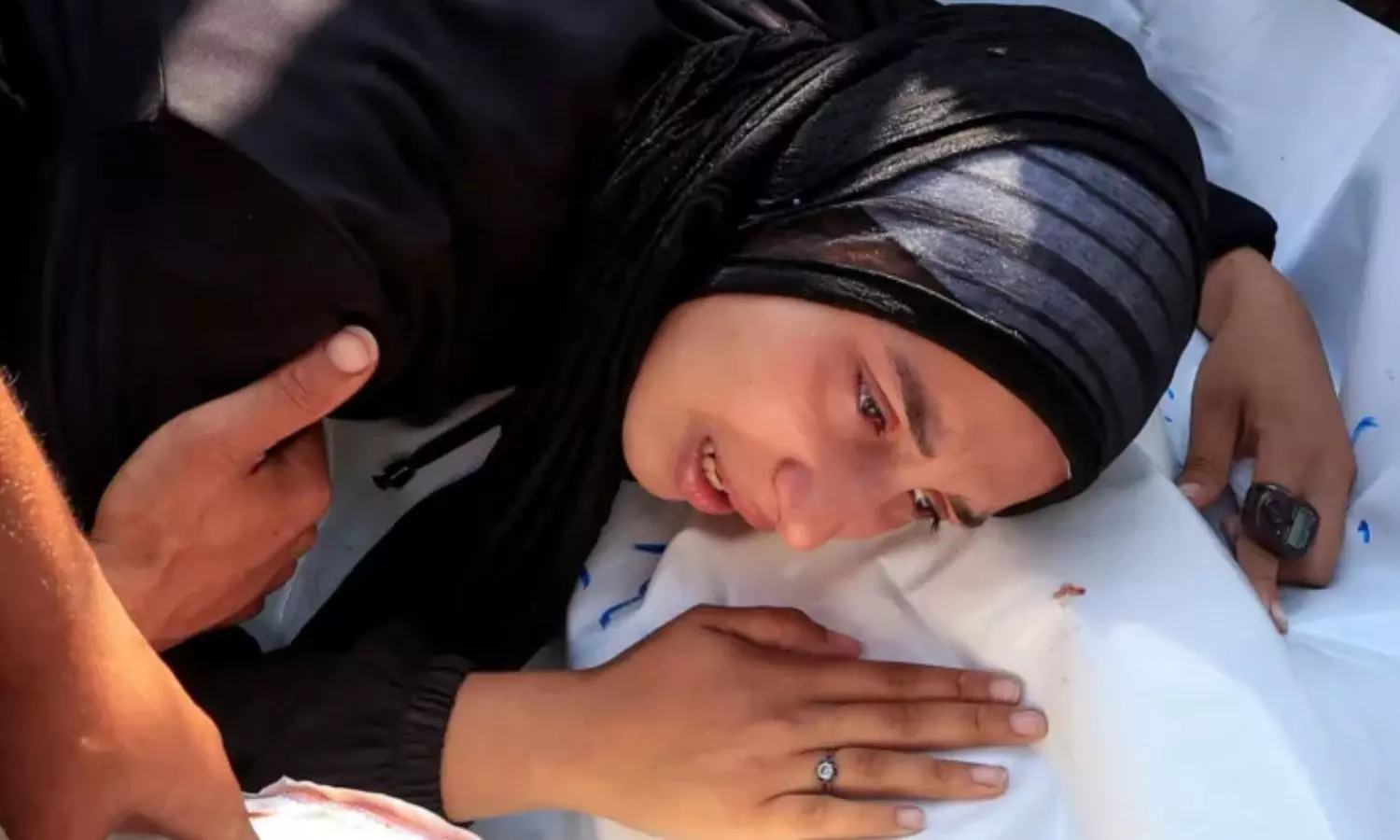 உணவுக்காக திரண்ட மக்கள் மீது  துப்பாக்கிச்சூடு.. 38 பேரை கொன்று குவித்த இஸ்ரேல் ராணுவம்