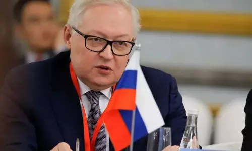 தன்னைத் தற்காத்துக் கொள்ள ஈரானுக்கு உரிமை உண்டு - இஸ்ரேல் அறிவுடன் இருக்க ரஷியா வலியுறுத்தல்