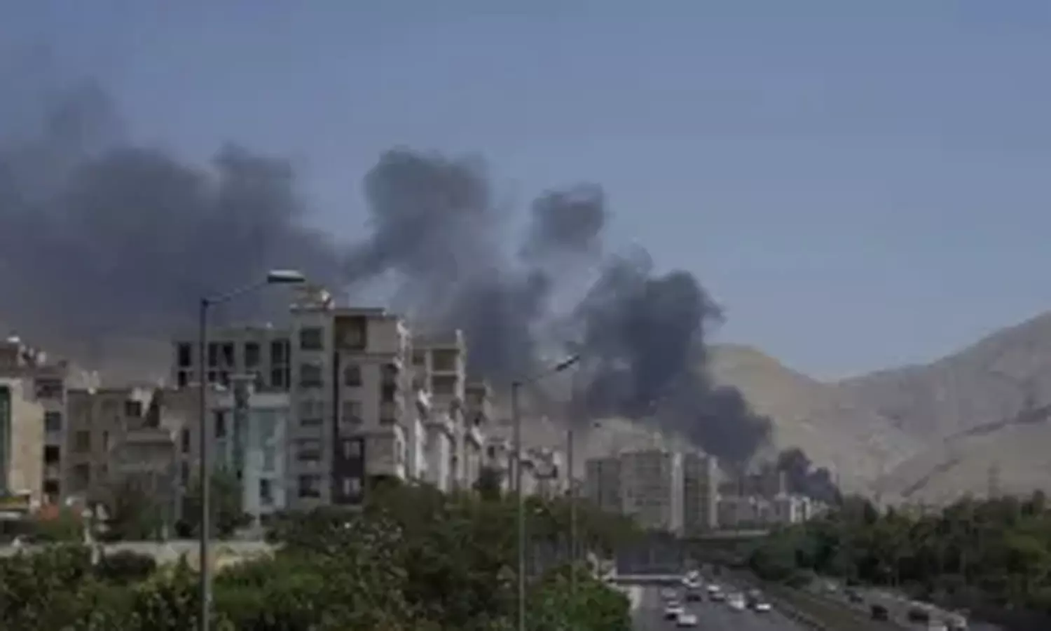 இஸ்ரேல், ஈரானில் உள்ள இந்தியர்களுக்கு உதவ இந்தியாவில் கட்டுப்பாட்டு அறை திறப்பு இஸ்ரேல், ஈரானில் உள்ள இந்தியர்களுக்கு உதவ இந்தியாவில் கட்டுப்பாட்டு அறை திறப்பு