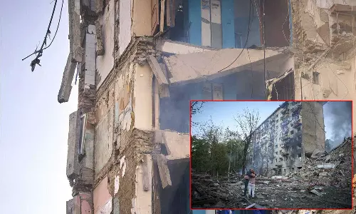 உக்ரைன் தலைநகர் கீவ் மீது ரஷியா சரமாரி டிரோன், ஏவுகணை தாக்குதல்: 15 பேர் உயிரிழப்பு