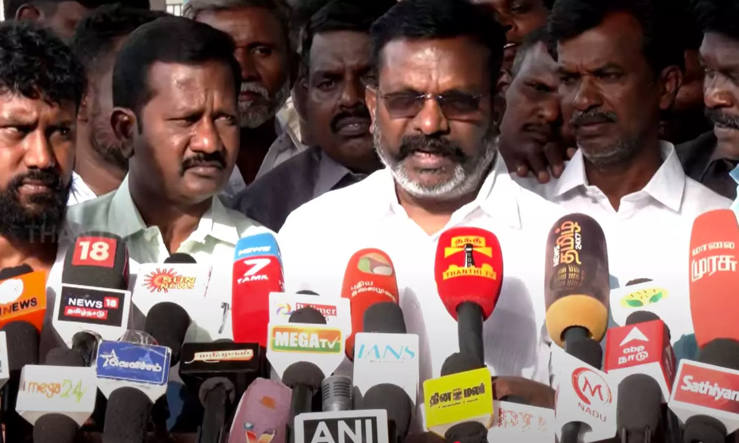 நட்பின் அடிப்படையிலேயே சந்திப்பு: திருமாவளவன் விளக்கம்..!