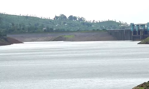 தொடரும் கனமழை: சோலையார் அணையின் நீர்மட்டம் 123 அடியாக உயர்வு