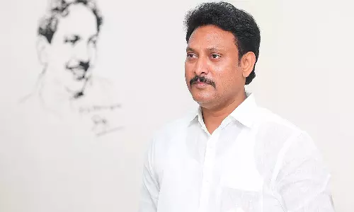 அரசுப் பள்ளி என்பது வறுமையின் அடையாளம் அல்ல.. அது பெருமையின் அடையாளம்- அன்பில் மகேஷ்