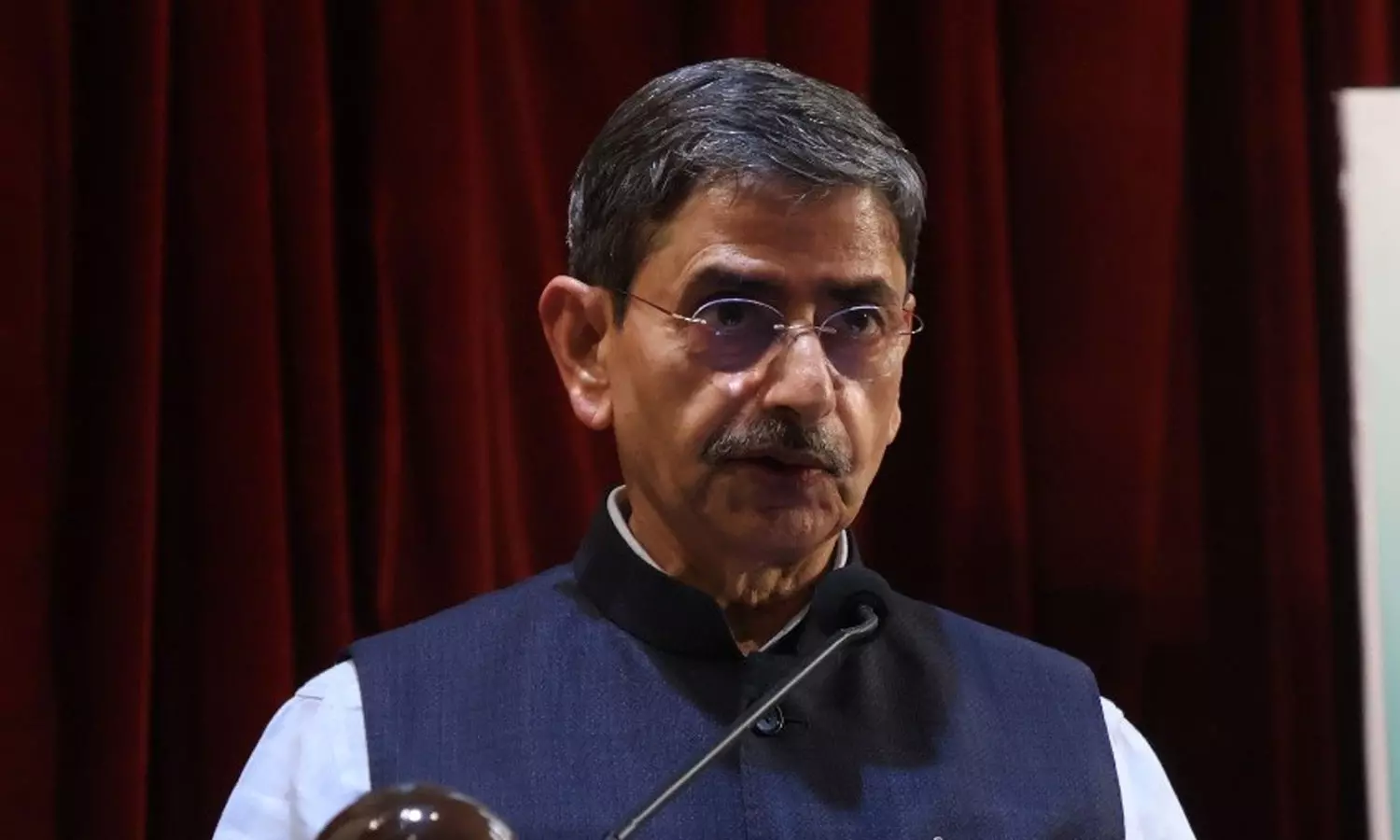 சாகித்ய அகாடமி விருது- எழுத்தாளர்களுக்கு கவர்னர் வாழ்த்து