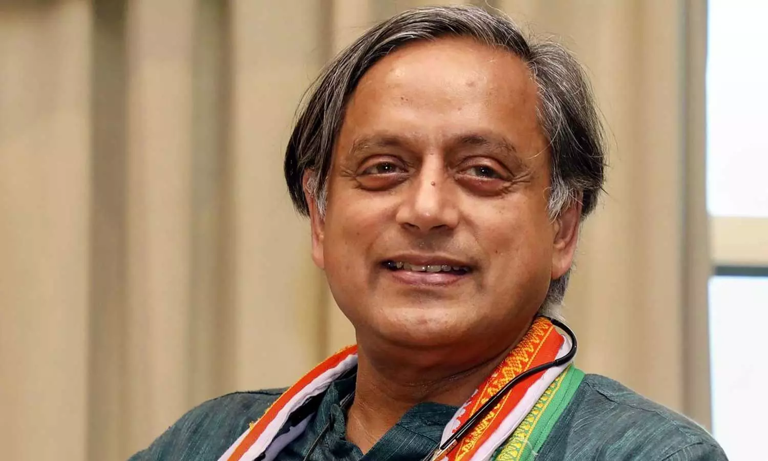 சில காங்கிரஸ் தலைவர்களுடன் கருத்து வேறுபாடு உண்டு: சசி தரூர்