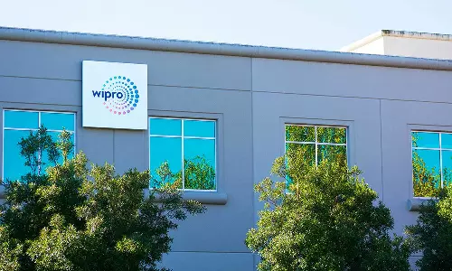 இங்கிலாந்தில் இந்தியர்களுக்கு சொந்தமான நிறுவனங்களில் எண்ணிக்கை 23% சதவீதம் அதிகரிப்பு..!