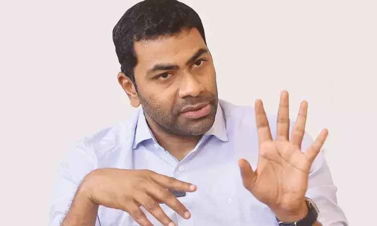 தமிழக விவசாயிகள் வயிற்றில் அடிக்கும் விளம்பர மாடல் தி.மு.க அரசு - த.வெ.க. கண்டனம் தமிழக விவசாயிகள் வயிற்றில் அடிக்கும் விளம்பர மாடல் தி.மு.க அரசு - த.வெ.க. கண்டனம்