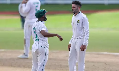 டெஸ்ட் தொடரில் இருந்து விலகிய பவுமா: கேப்டனாக கேசவ் மகாராஜ் நியமனம்