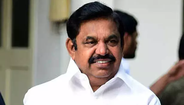 அ.தி.மு.க. எம்.எல்.ஏ.விடம் நலம் விசாரித்த எடப்பாடி பழனிசாமி