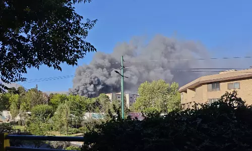 ஈரானை சூழ்ந்த 60 இஸ்ரேலிய போர் விமானங்கள்.. அணுசக்தி நிலையம், ஆயுத உற்பத்தி தளங்கள் மீது தாக்குதல்