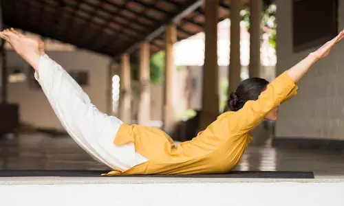 உலகம் வியக்கும் யோகா